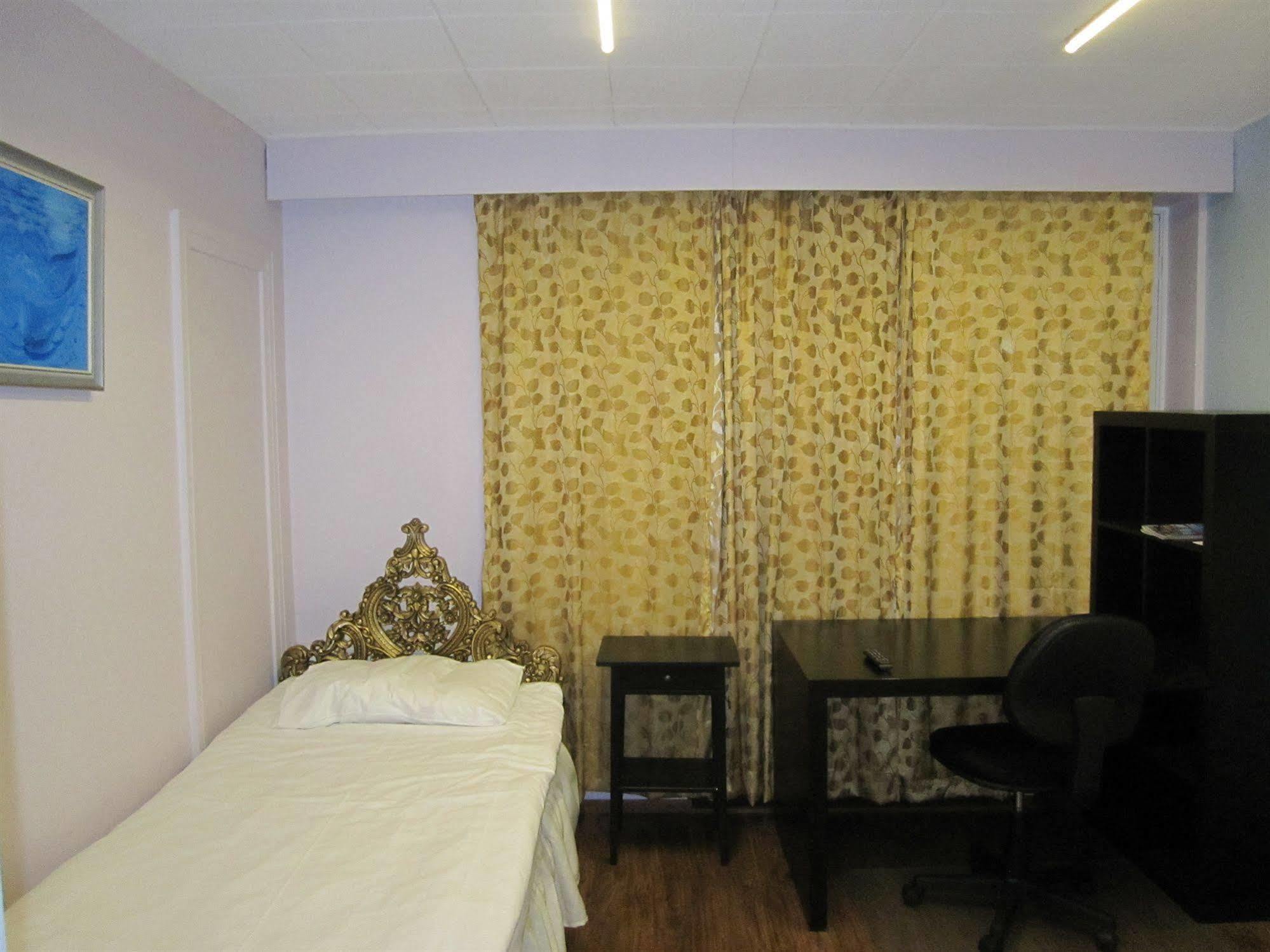 Finn Rooms Тампере Экстерьер фото